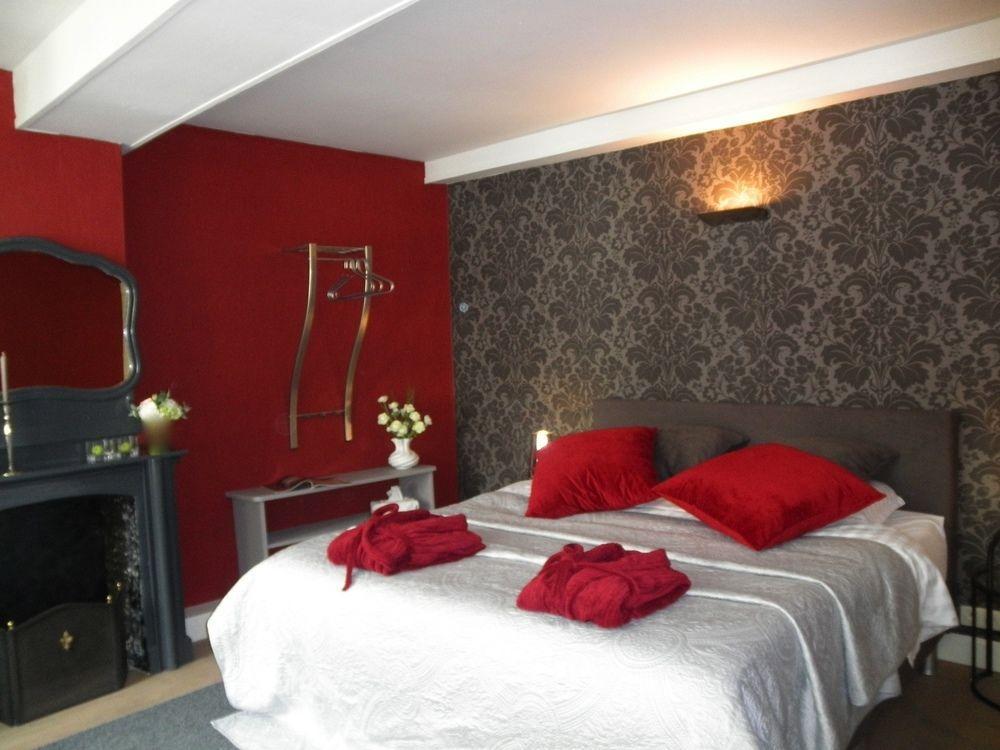 Bed and breakfast Next Door 4*