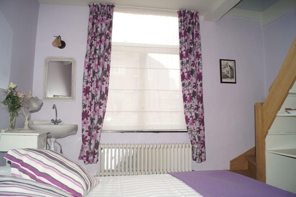 Bed and breakfast Next Door Brujas
