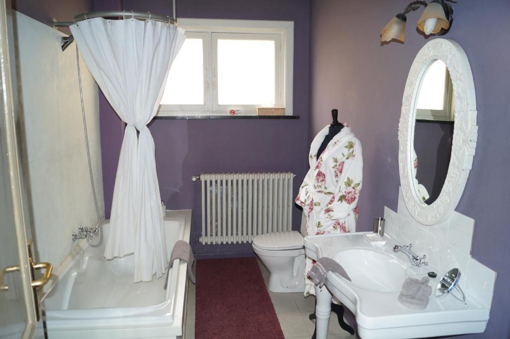 Bed and breakfast Next Door Brujas